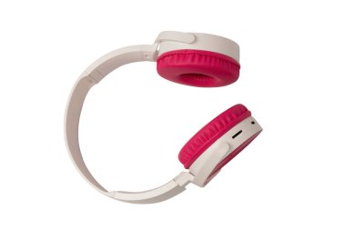 Pembe ve beyaz kulaklıklar beyaz arka planda izole edilmiş..