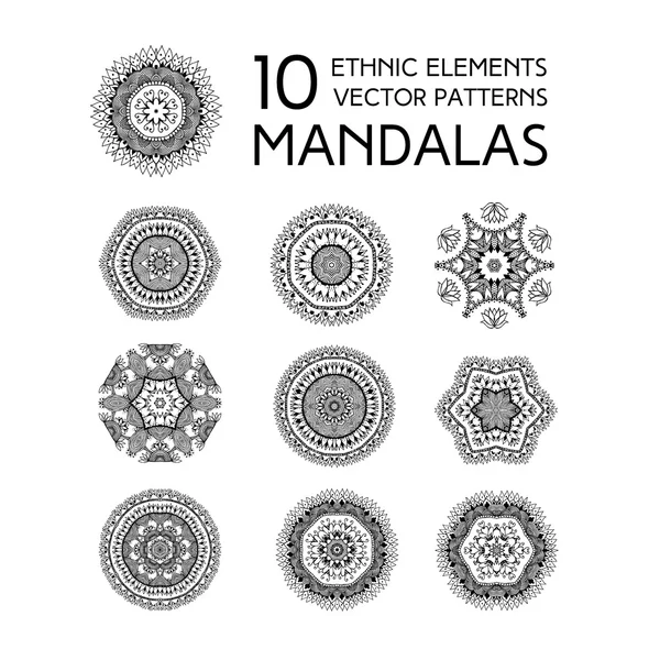 Conjunto de mandalas en blanco y negro — Vector de stock