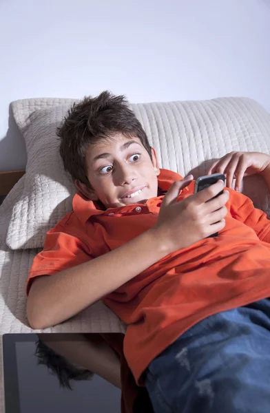 Boy and computer — Stock Photo, Image