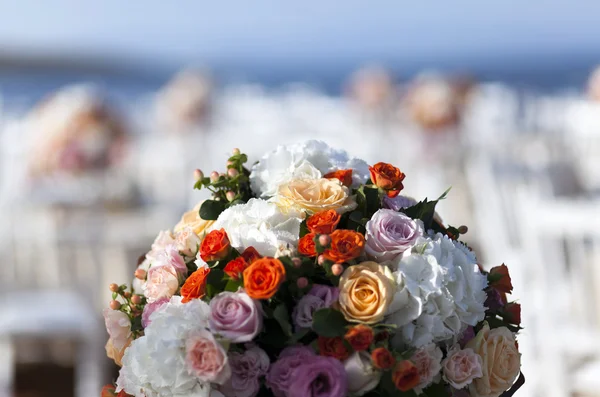 Impressionnant et beau mariage mis en place — Photo