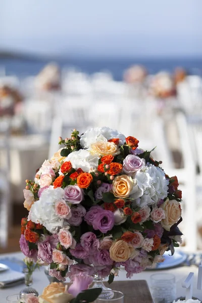 Beeindruckende und wunderschöne Hochzeit — Stockfoto