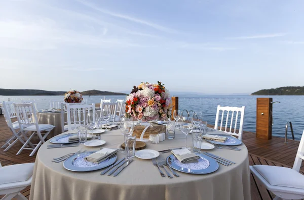 Beeindruckende und wunderschöne Hochzeit — Stockfoto