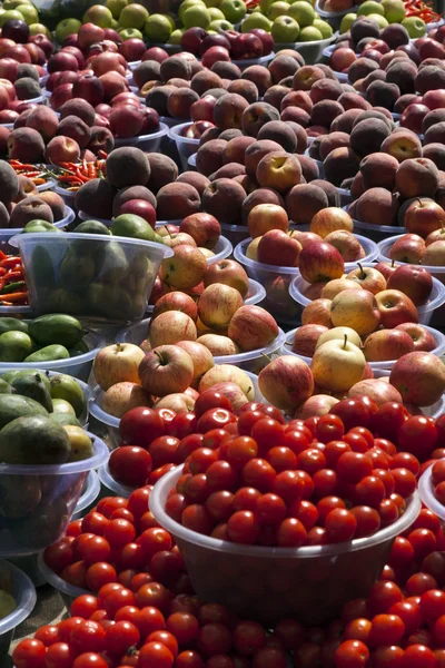 Natural fresh fruits — Stock Photo, Image