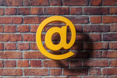 International adlı işareti simgesi