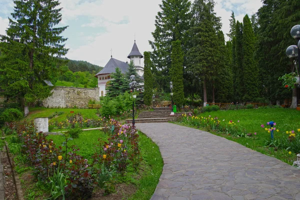 Pangarati klášterní zahrady — Stock fotografie