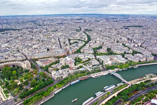 Vue vers le haut de Paris — Photo