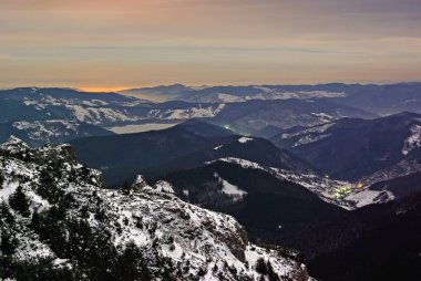 Gecenin ışıkları.