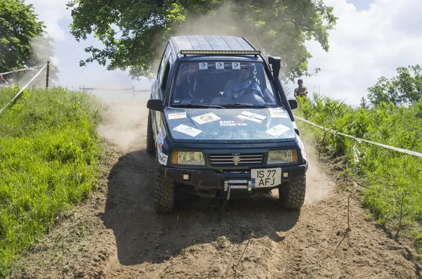 Jipe subaru em competição — Fotografia de Stock