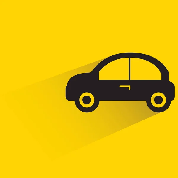 Coche Con Sombra Sobre Fondo Amarillo — Vector de stock