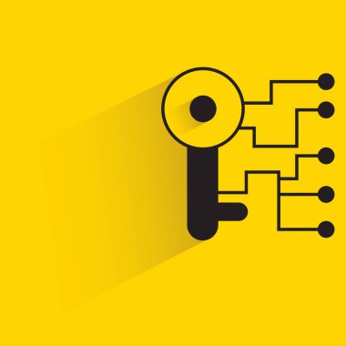 Şifreleme anahtarı, gölge sarı arkaplanı olan dijital akıllı anahtar