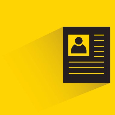 iş başvurusu veya sarı arkaplanda gölge ile devam