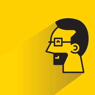 Sarı arka planda gölgesi olan komik surat avatarı