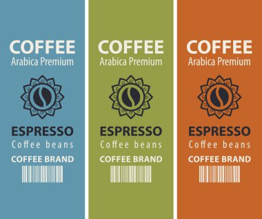 Kahve çekirdekleri için kahve etiketleri. Süslü kahve çekirdekli vektör etiketleri, çiçek, barkod ve kelimeler Espresso, Arabica primi