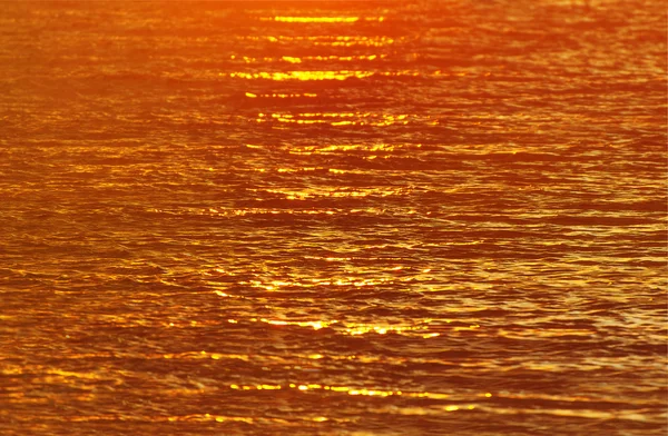 Zee golven avond zonsondergang — Stockfoto