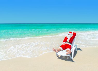 Noel Baba kumlu Plajı'nda