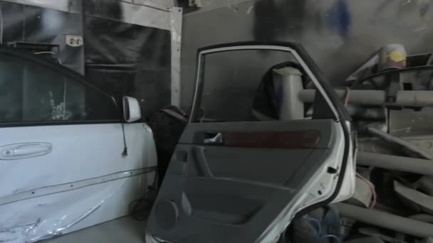Interiorul Murdar Prăfuit Magazinului Caroserie Repararea Vopsirea Mașinilor Separat Există — Videoclip de stoc