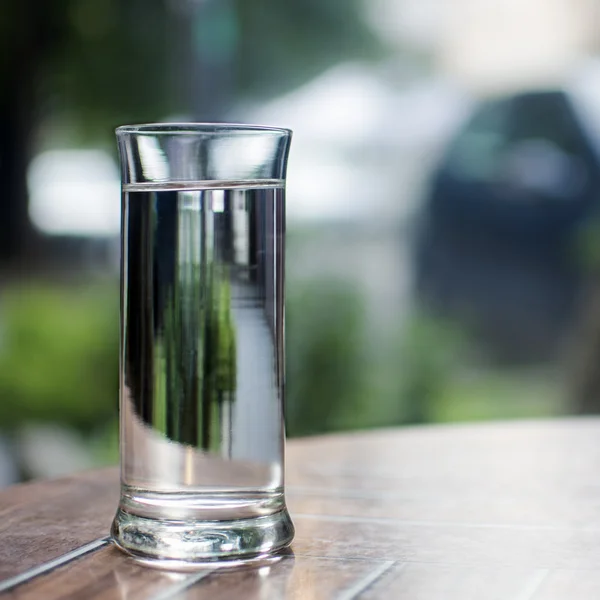 Glass of water — Stock Photo, Image