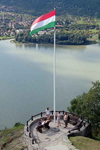 Bandera húngara con hermoso paisaje —  Fotos de Stock