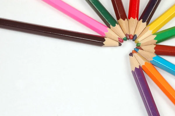 Crayons en bois colorés — Photo