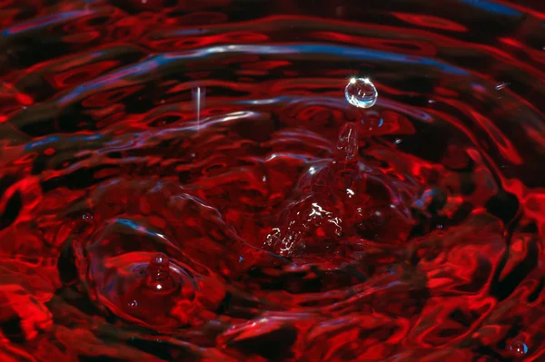 Kırmızı su — Stok fotoğraf