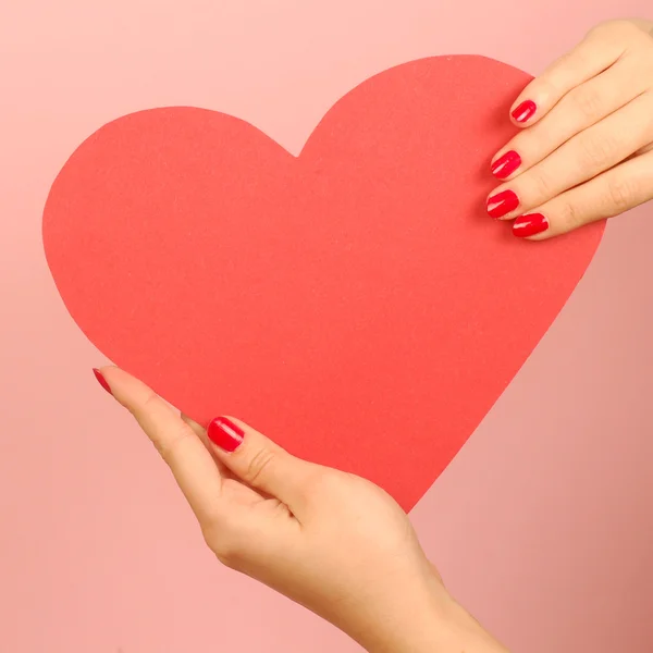 Heart in hands — Stock Photo, Image