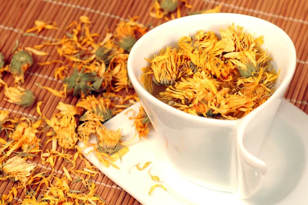 Körömvirág teát — Stock Fotó