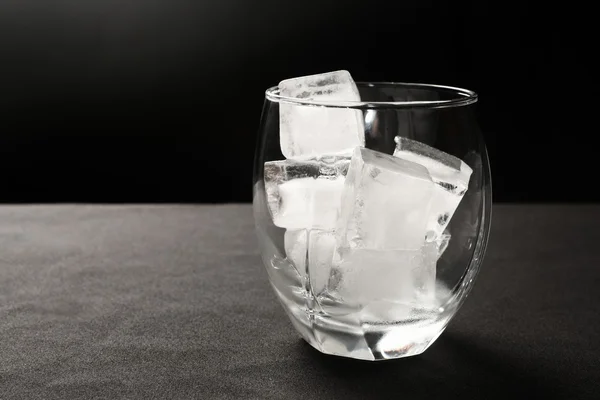 Ice cubes in glass — Stock Photo, Image