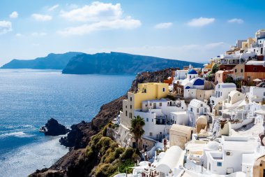 Yunanistan, Santorini-Ekim 3: deniz ve köy Oia görünümüne Top. EY