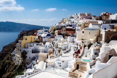 Yunanistan, Santorini-Ekim 3: deniz ve köy Oia görünümüne Top. EY