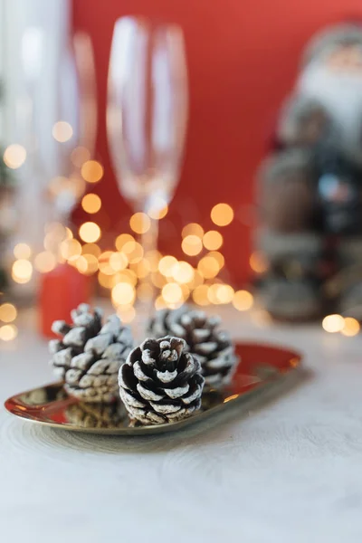 Mükemmel Noel arkaplanı, mumlar ve ışıklar