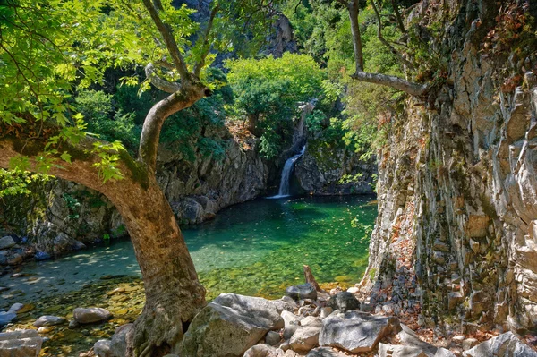 Wasserfälle in Samothraki "Vathres" in Nordgriechenland — Stockfoto