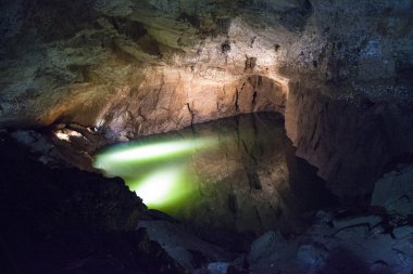 Mağaranın içinde Sochi