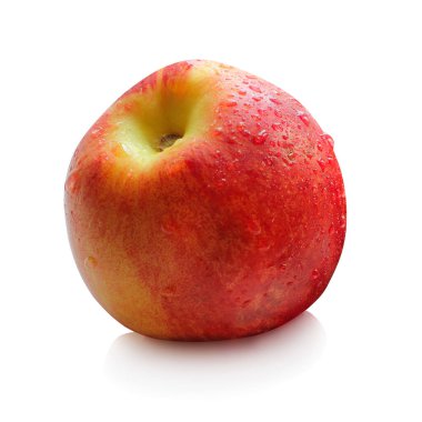 Olgun şeftali, kırpma yolu olan beyaz bir arkaplanda izole edilmiş.