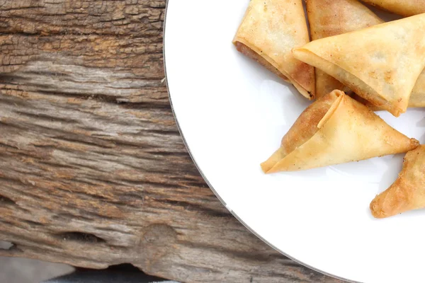 Samosa Hint yemekleri yakın çekim