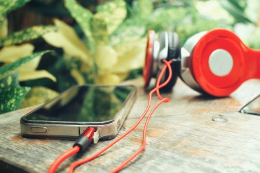 Akıllı telefon kulaklık