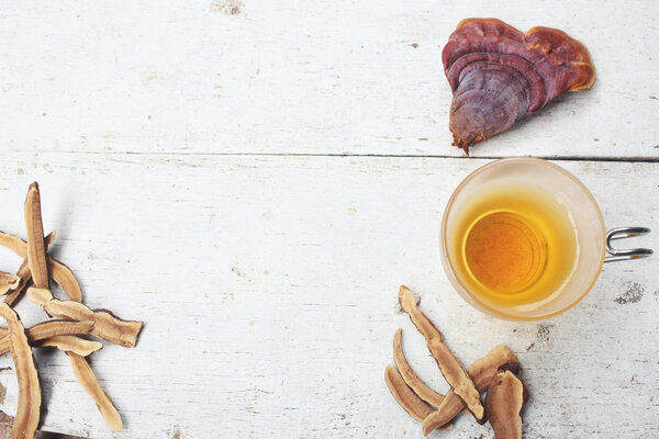 Ganoderma lucidum tea - Ling zhi mushroom.