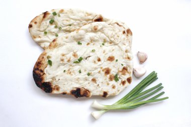 Hint naan ekmek izole
