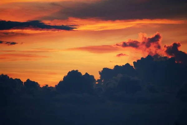 Пейзаж Заходу Сонця Помаранчеве Небо — стокове фото