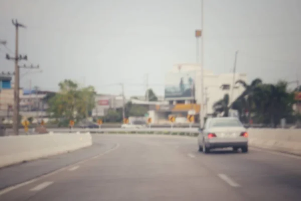 道路の背景やテクスチャ上の車のぼやけ — ストック写真