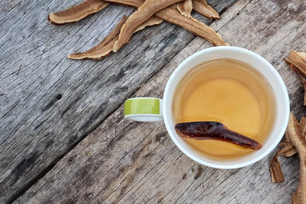 Ganoderma Lucidum Ling Zhi Seta Sobre Fondo Madera —  Fotos de Stock