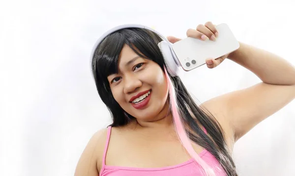 Portrait Asia Woman Happy Smile Listening Headphone Isolated White Background — Stok Foto