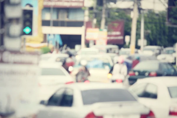 Embaçado de carro na cidade — Fotografia de Stock