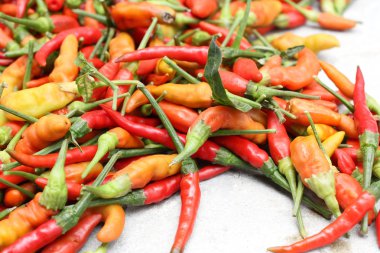 Kırmızı ve yeşil biber