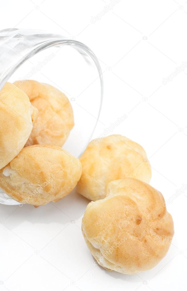 cream puffs