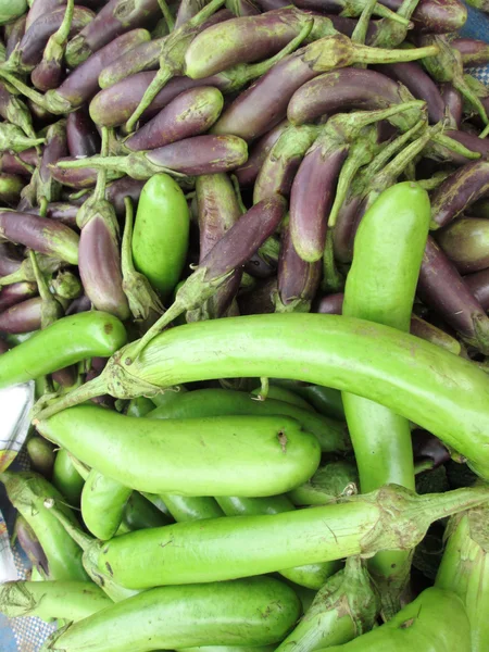 Fresh eggplant — Stock Photo, Image