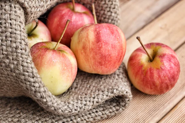 Manzanas rojas — Foto de Stock