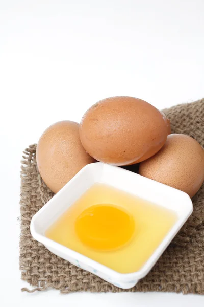 Huevos pardos — Foto de Stock