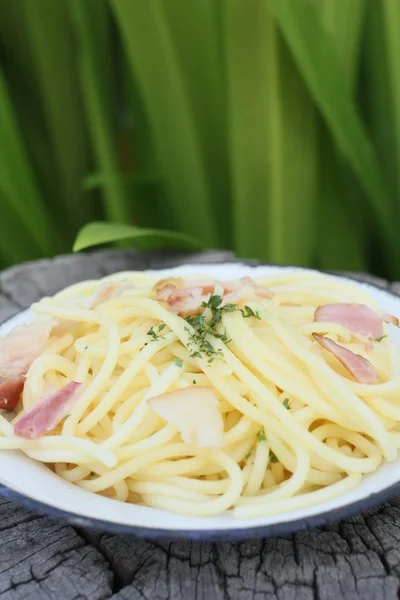 Pasta y tocino — Foto de Stock