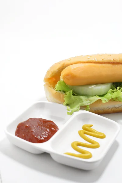 Panino con hot dog — Foto Stock