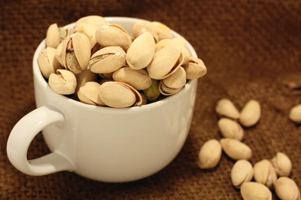 Pistachio nuts — Stock Photo, Image